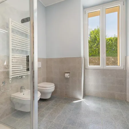 Serendipity House בית נופש Castelmarte