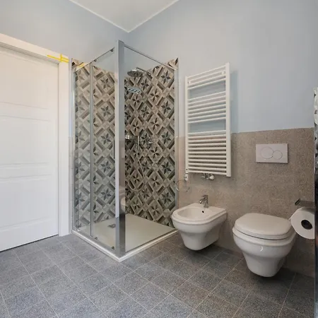 Serendipity House בית נופש Castelmarte