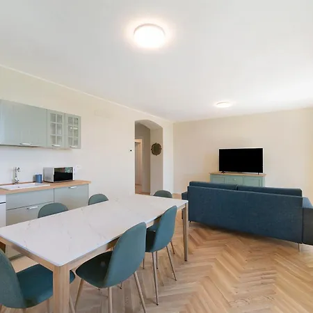 Holiday home Serendipity House *