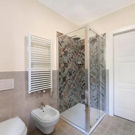 Serendipity House בית נופש Castelmarte